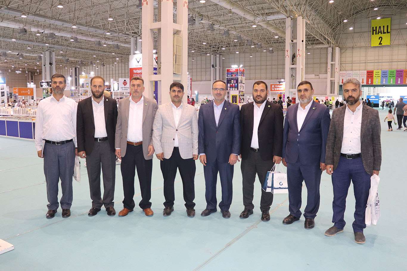 HÜDA PAR Eğitim İşleri Başkanı Kaya: Çocukların ve gençlerin okuması açısından kitap fuarı önemlidir HÜDA PAR Eğitim İşleri Başkanı Kaya: Çocukların ve gençlerin okuması açısından kitap fuarı önemlidir